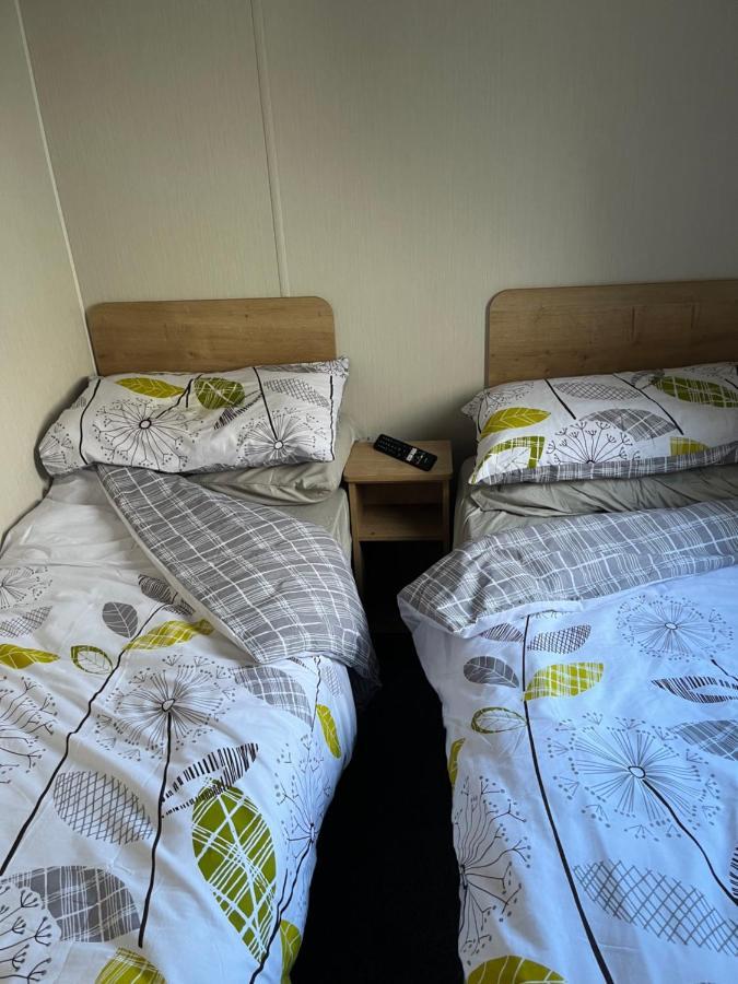 Lorraine'S Caravan Holiday Villa Morecambe Exterior photo